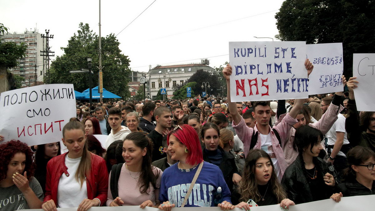 Protest Srbijaprotivnasilja Nis 07