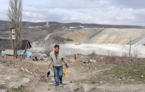 Te&scaron;ko se di&scaron;e i živi: Dva grada obavijena dimom i pra&scaron;inom